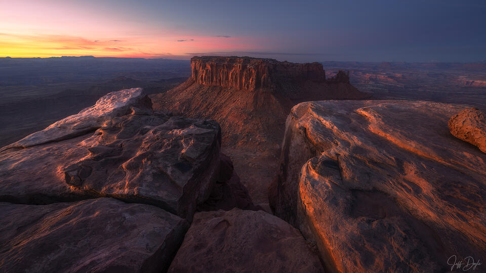 Grand View Point – Fiery Canyon Butte Caught in First Light Over Expansive Utah Plateau