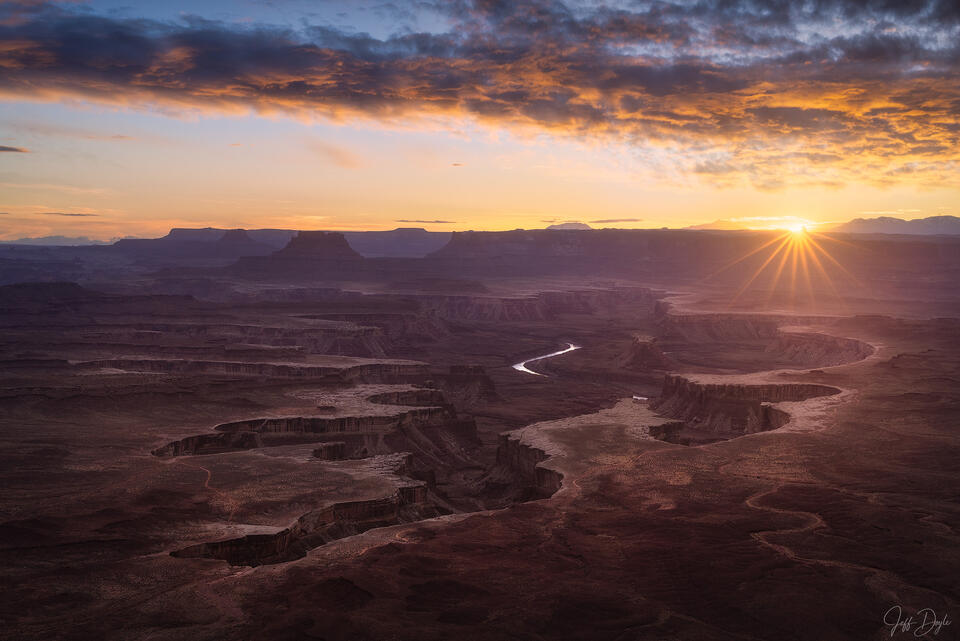 Green River Sunrise – Winding River Illuminated by Last Light Over Layered Canyonlands